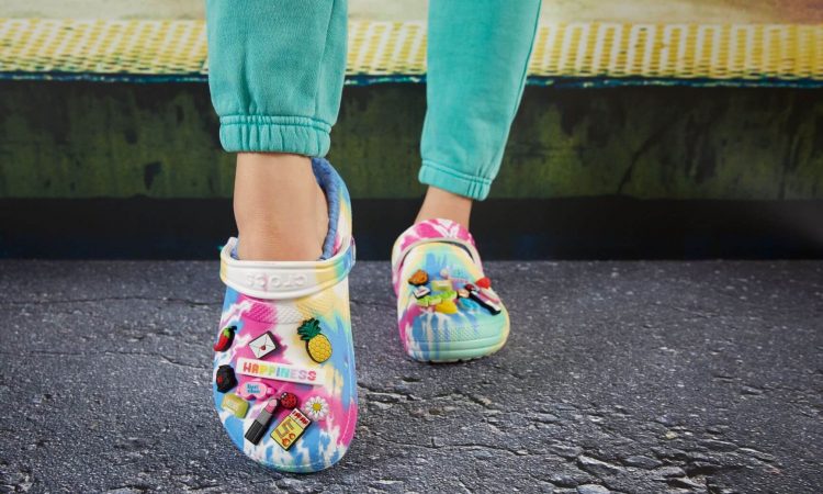 CROCS TYE-DYE