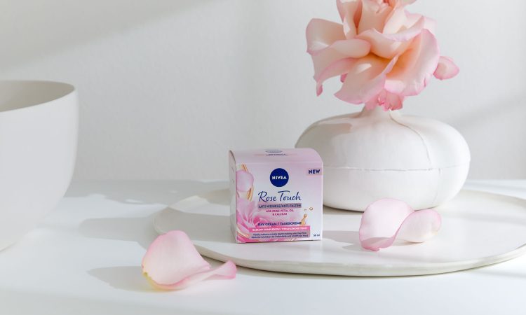 Nivea Rose Tuch